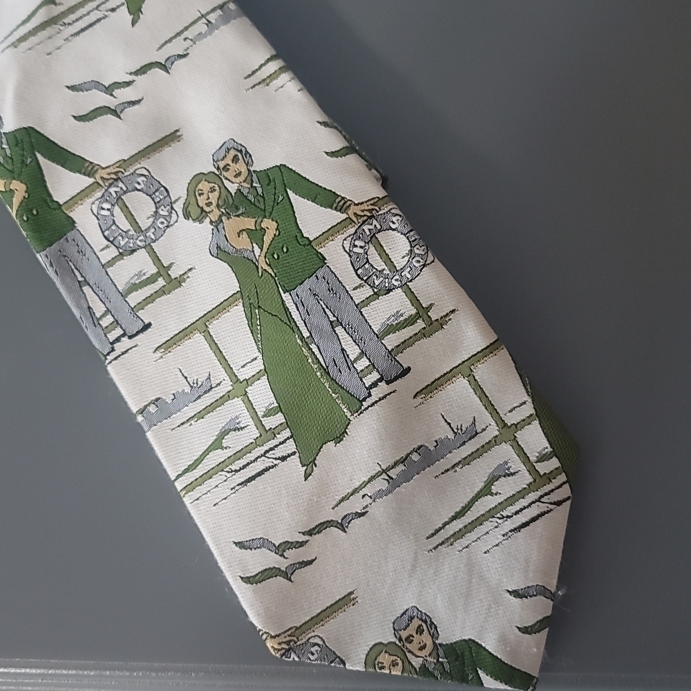 LE Chevron Vintage Le Damsel Print Men's Unisex Neck Tie